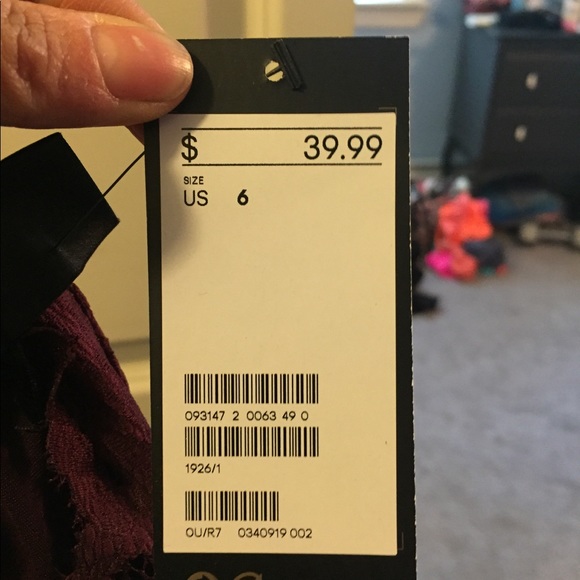 Off the shoulder mini dress - Picture 3 of 4